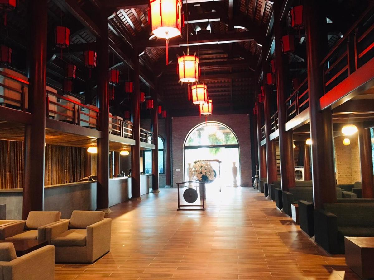 Wyndham Grand Vedana Ninh Binh Resort Buitenkant foto