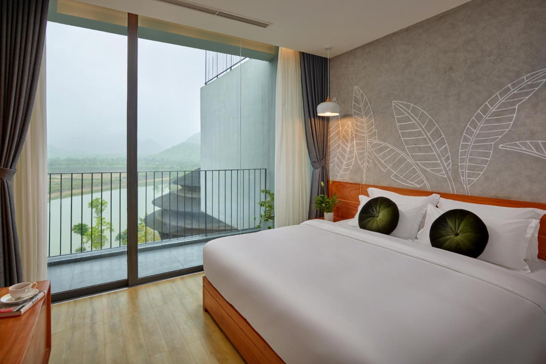 Wyndham Grand Vedana Ninh Binh Resort Buitenkant foto